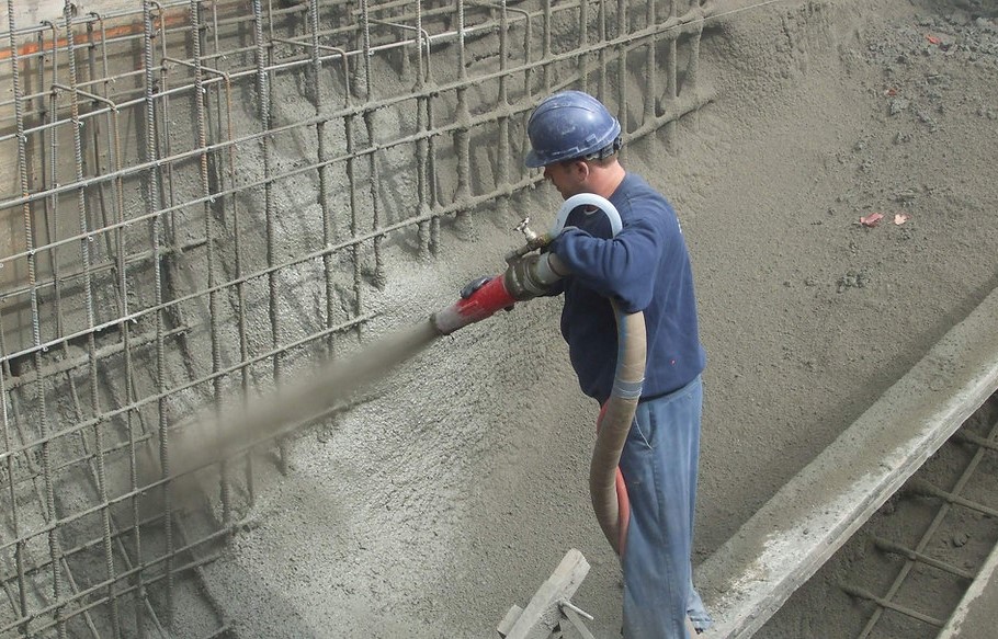 濕噴混凝土有哪些優(yōu)勢？濕噴混凝土在現(xiàn)代建筑中的優(yōu)勢(圖1)